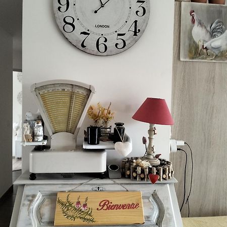 Apartament Chez Isa Massilly Zewnętrze zdjęcie